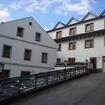 Отель Traube