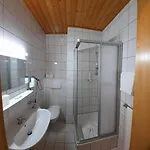 Traube Отель Адмонт