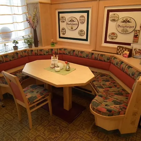 Traube Hotel 3*