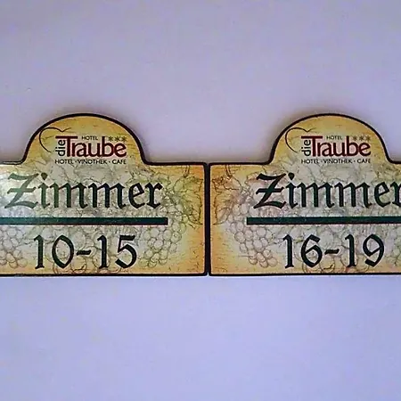 Hotel Traube 3*