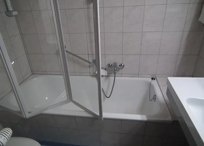 Traube ホテル アドモント